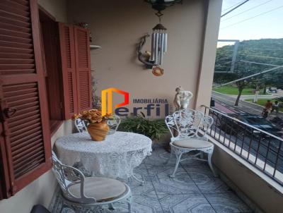 Apartamento / Usado para Venda, em Pindamonhangaba, bairro Centro, 3 dormitórios, 2 banheiros