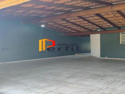 Casa Usada para Venda, em Pindamonhangaba, bairro Cidade Jardim, 2 dormitrios, 1 banheiro, 1 sute, 2 vagas