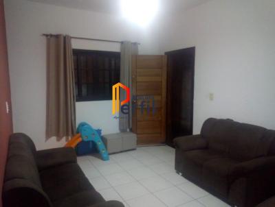 Casa Usada para Venda, em Pindamonhangaba, bairro Mombaa, 2 dormitrios, 1 banheiro, 1 sute, 2 vagas