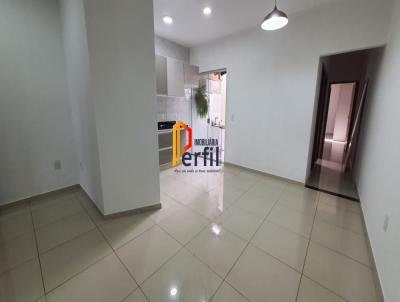 Casa Usada para Venda, em Pindamonhangaba, bairro Jardim Mariana, 2 dormit�rios, 1 banheiro, 1 su�te, 2 vagas